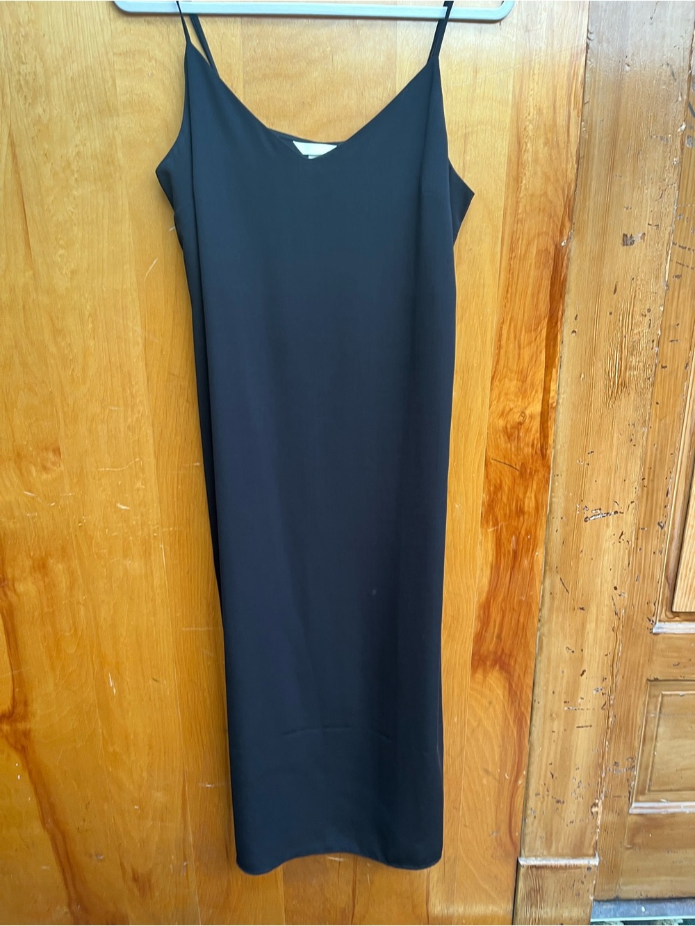 Classic Black V-Neck Midi Slip Dress with Side Slit - NWOT - Size Medium